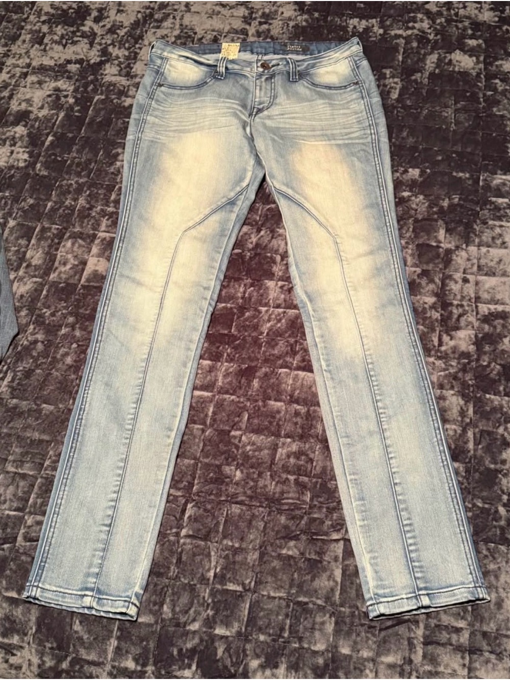 Volcom Women's Light Blue Skinny stretch Jeans Size 9